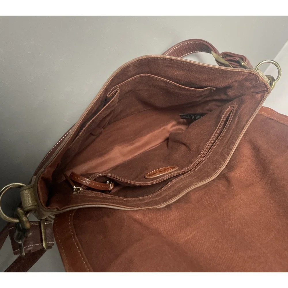 Fossil Distressed Metallic Gold Leather Flap Crossbody Messenger Bag
